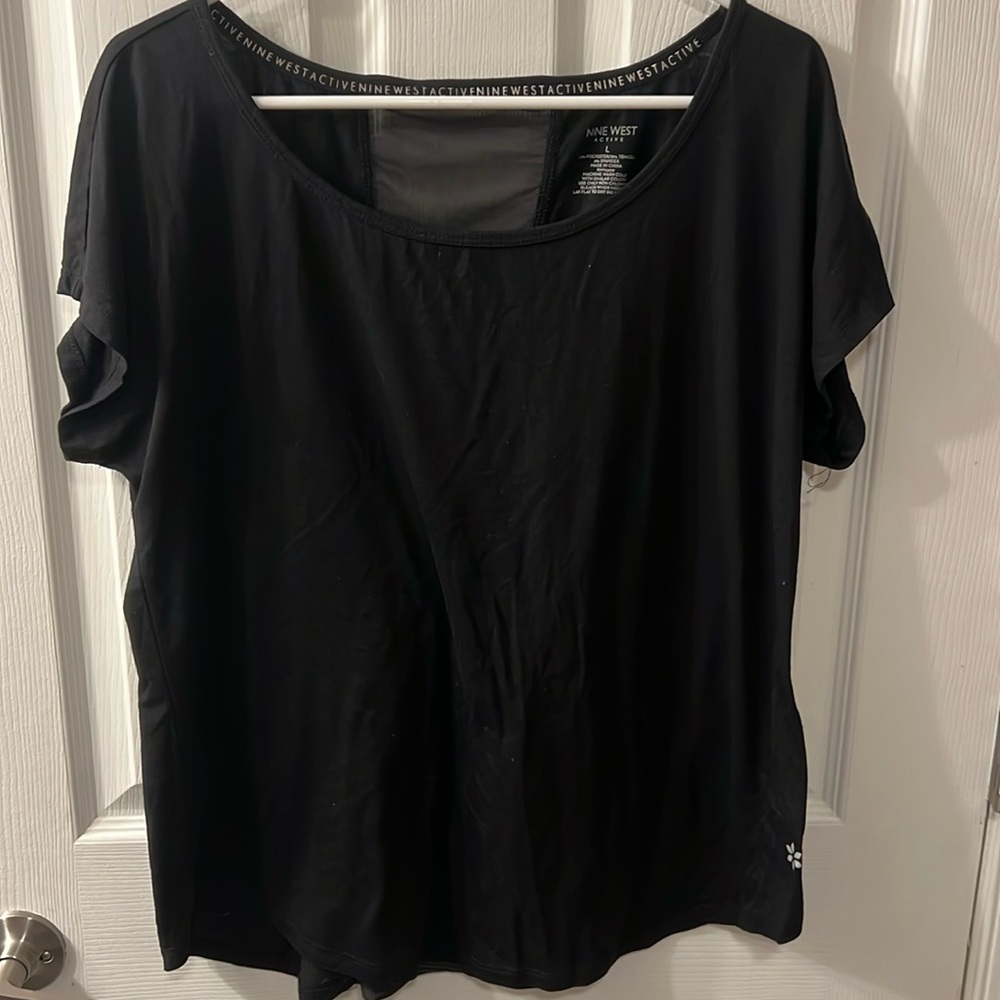 Women’s Nine West Activewear Top